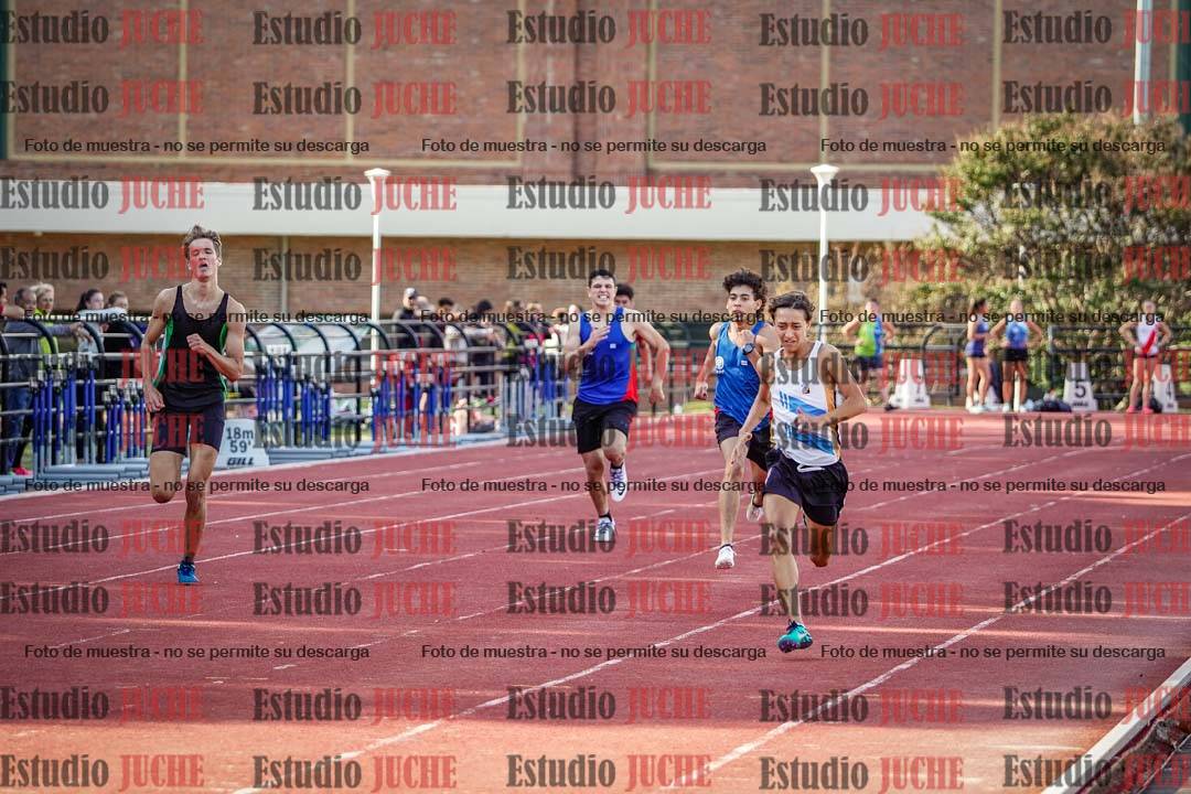Fotos de los 400 m llanos de varones
