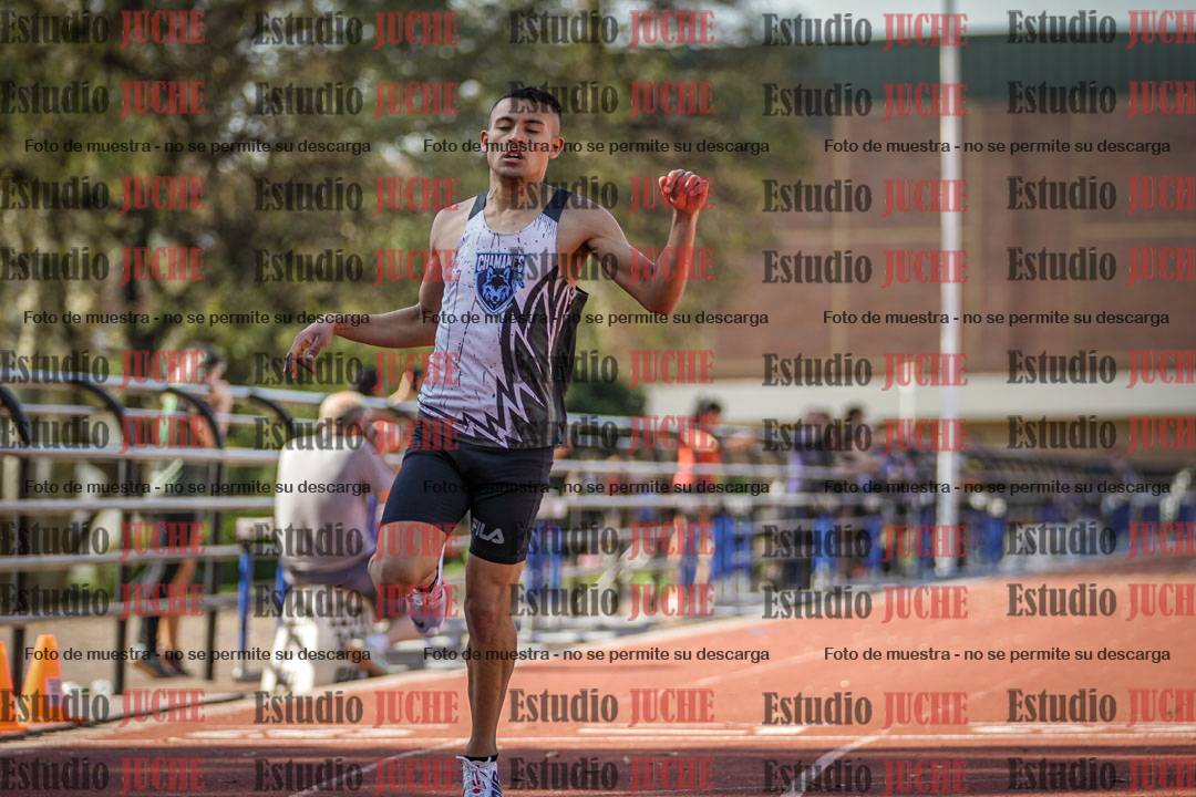 Fotos de los 400 m llanos de varones