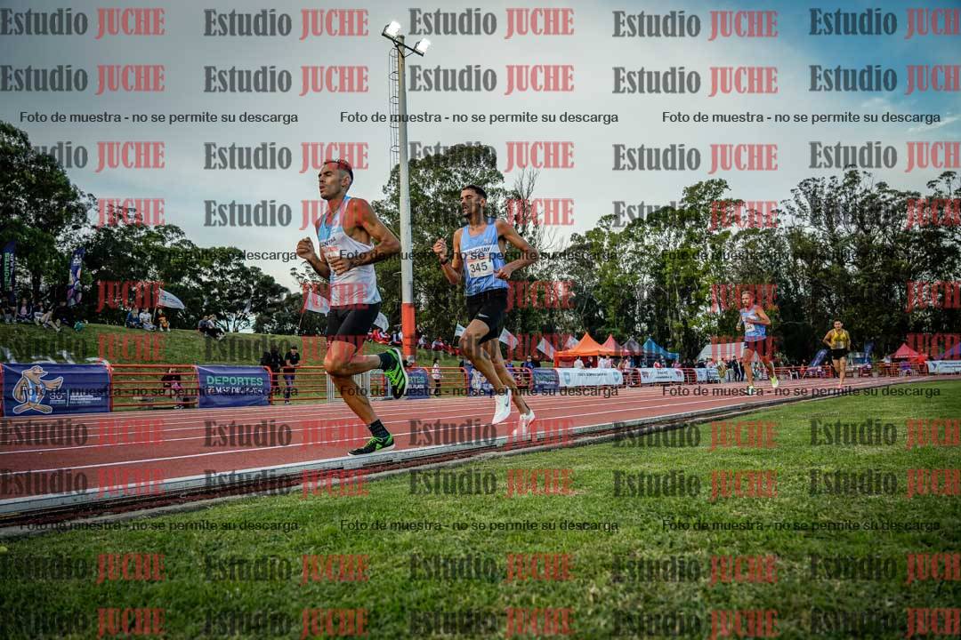 Fotos de los 10.000 m llanos de varones