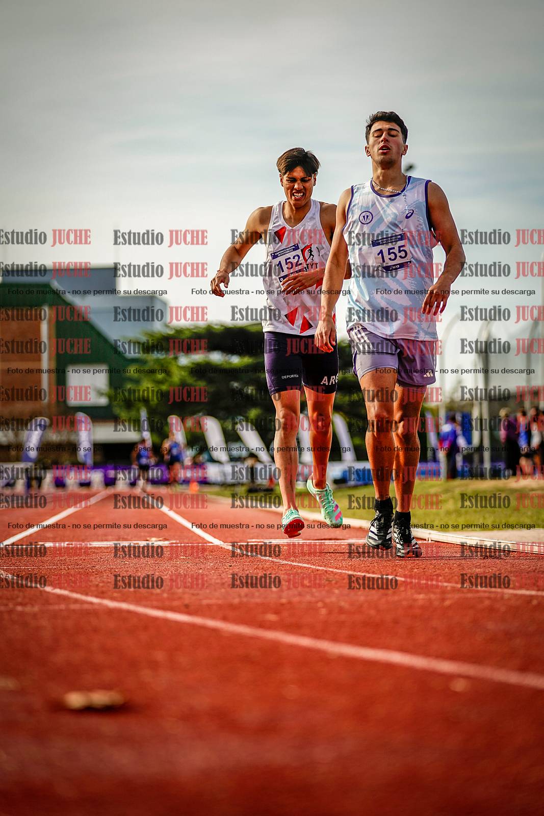 Fotos de los 1500 m llanos de varones - decatlón 10