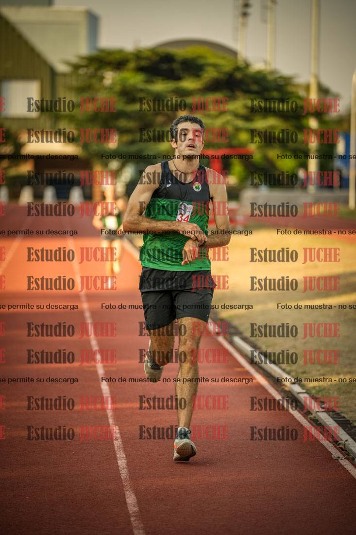 Fotos de los 5000 m llanos de mujeres y varones