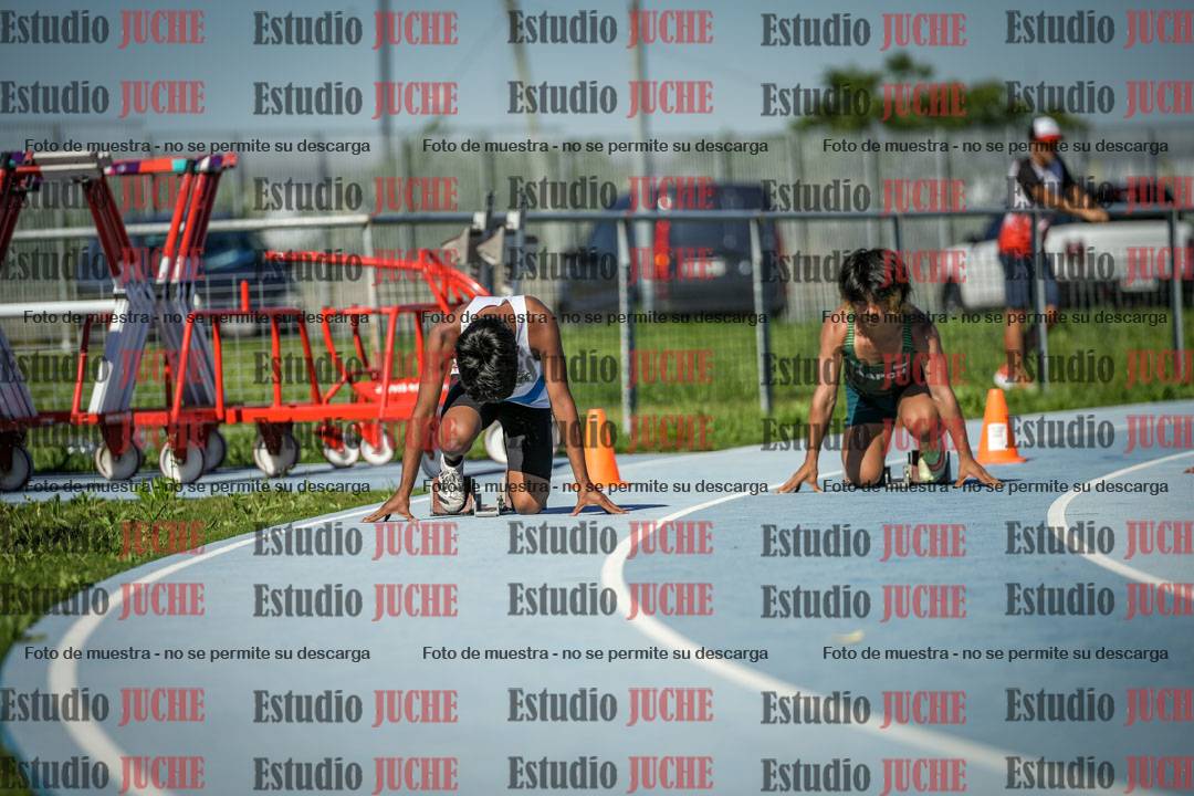 Fotos de los 150 m llanos de varones