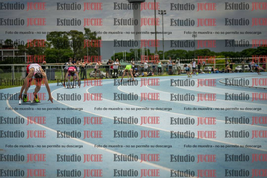 Fotos de las postas 4x200 m llanos de varones