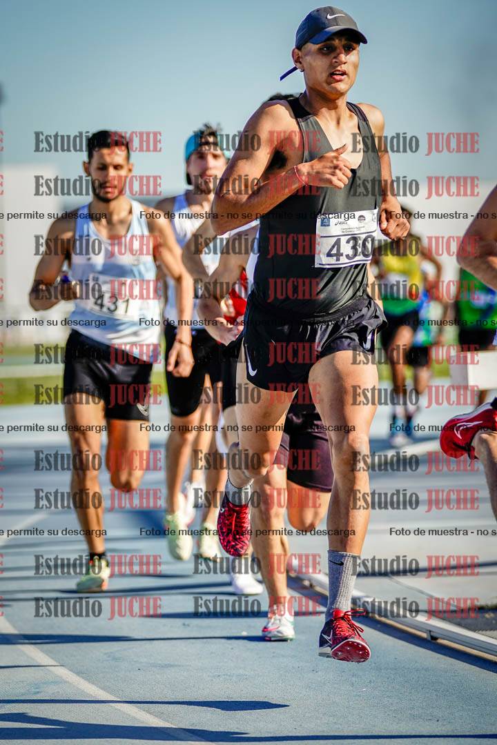 Fotos de los 1500 m llanos de varones