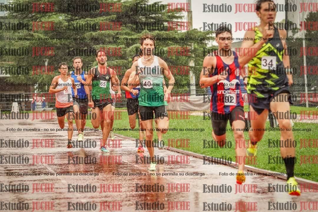 Fotos de los 800 m de varones
