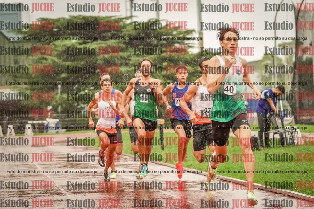 Fotos de los 800 m de varones