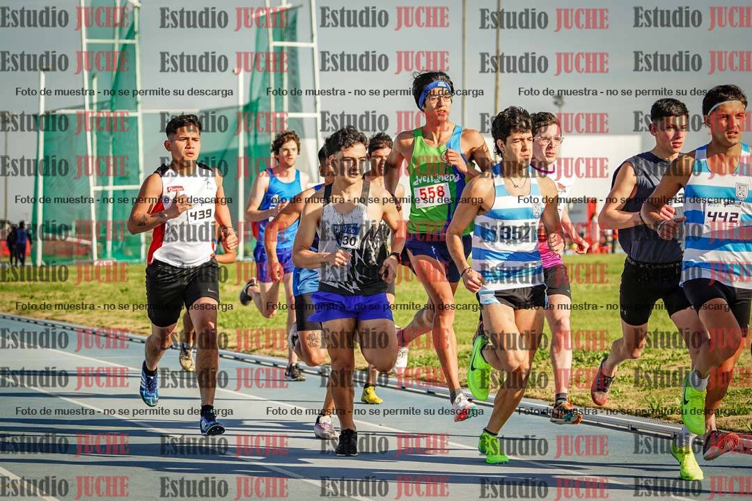Fotos de los 1500 m llanos de varones
