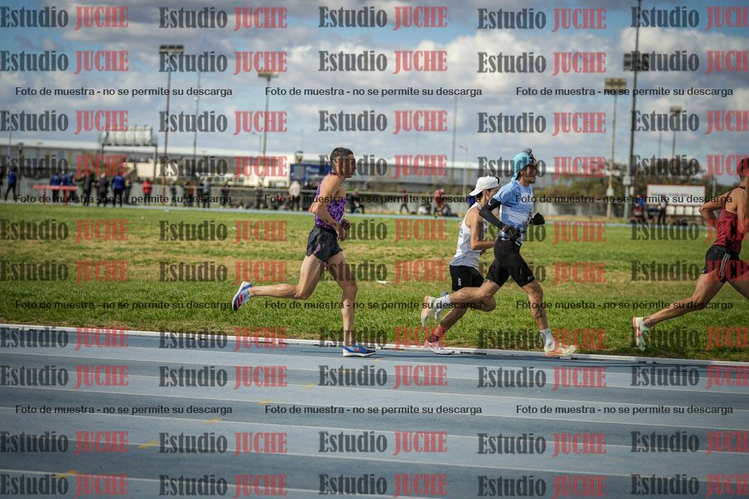 Fotos de los 5000 m llanos de varones