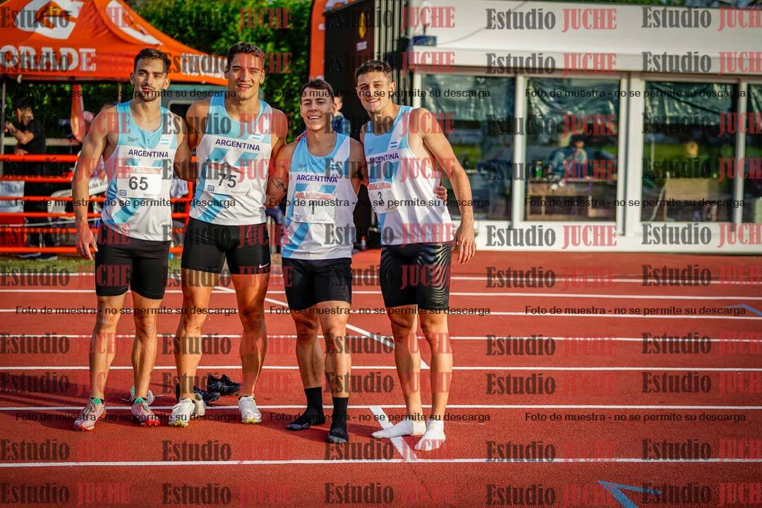 Fotos de algunos extras y podios del día 3