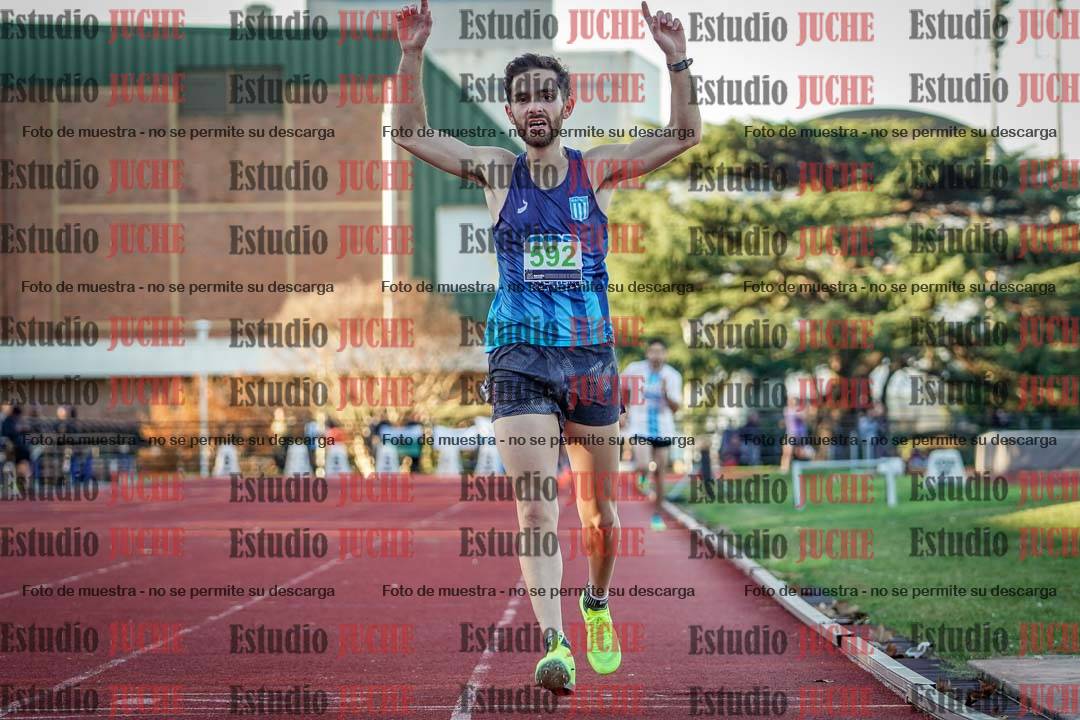 Fotos de los 3000 m llanos de varones