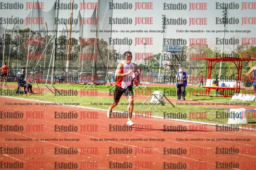 Fotos de los 400 m llanos de varones