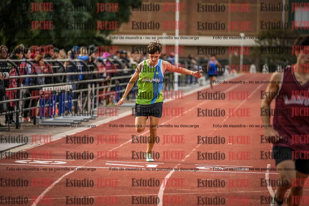 Fotos de los 400 m llanos de varones