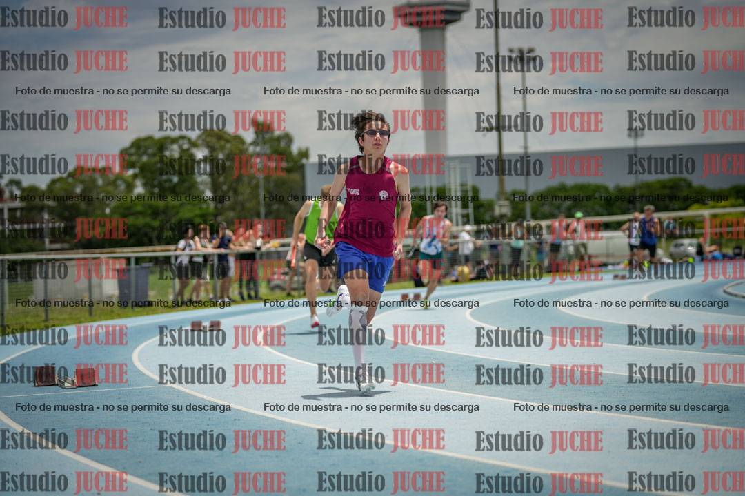 Fotos de las postas 4x200 m llanos de varones