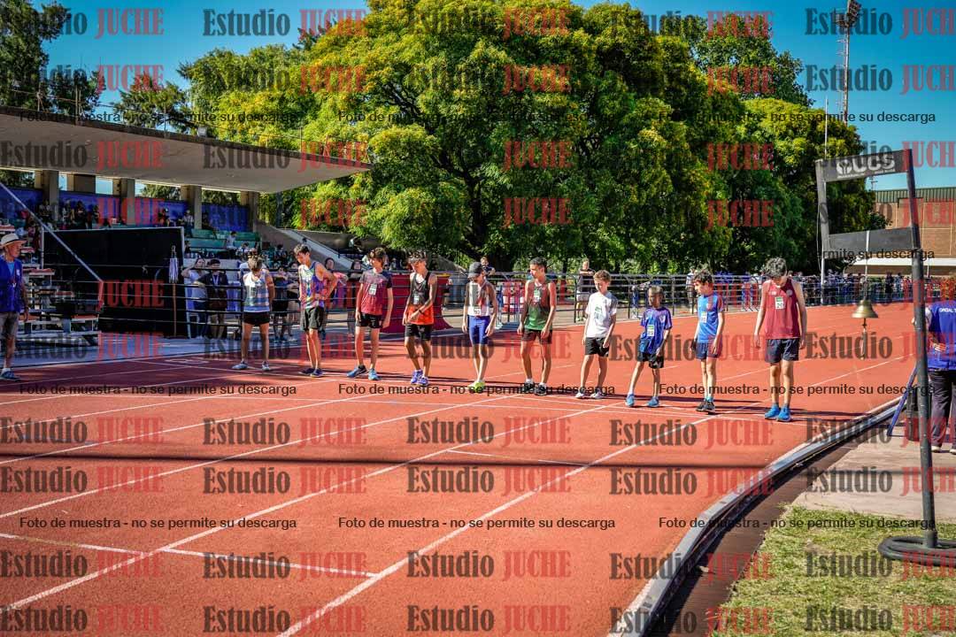 Fotos de los 1200 m llanos de varones