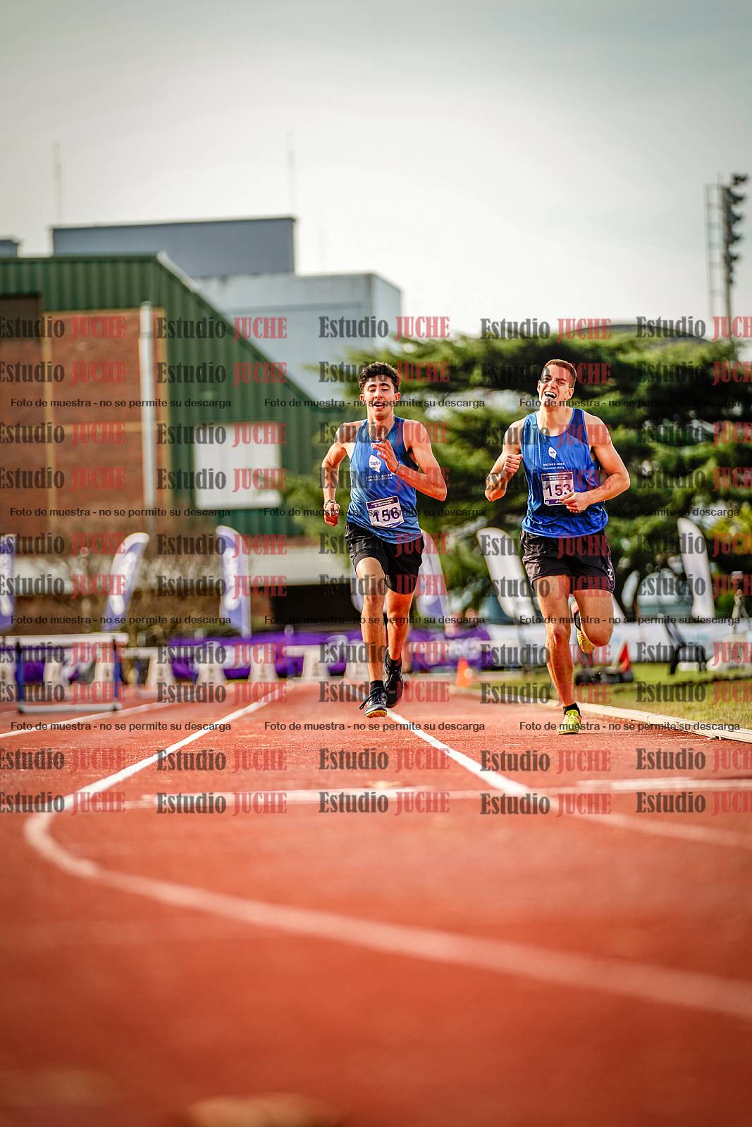 Fotos de los 1500 m llanos de varones - decatlón 10