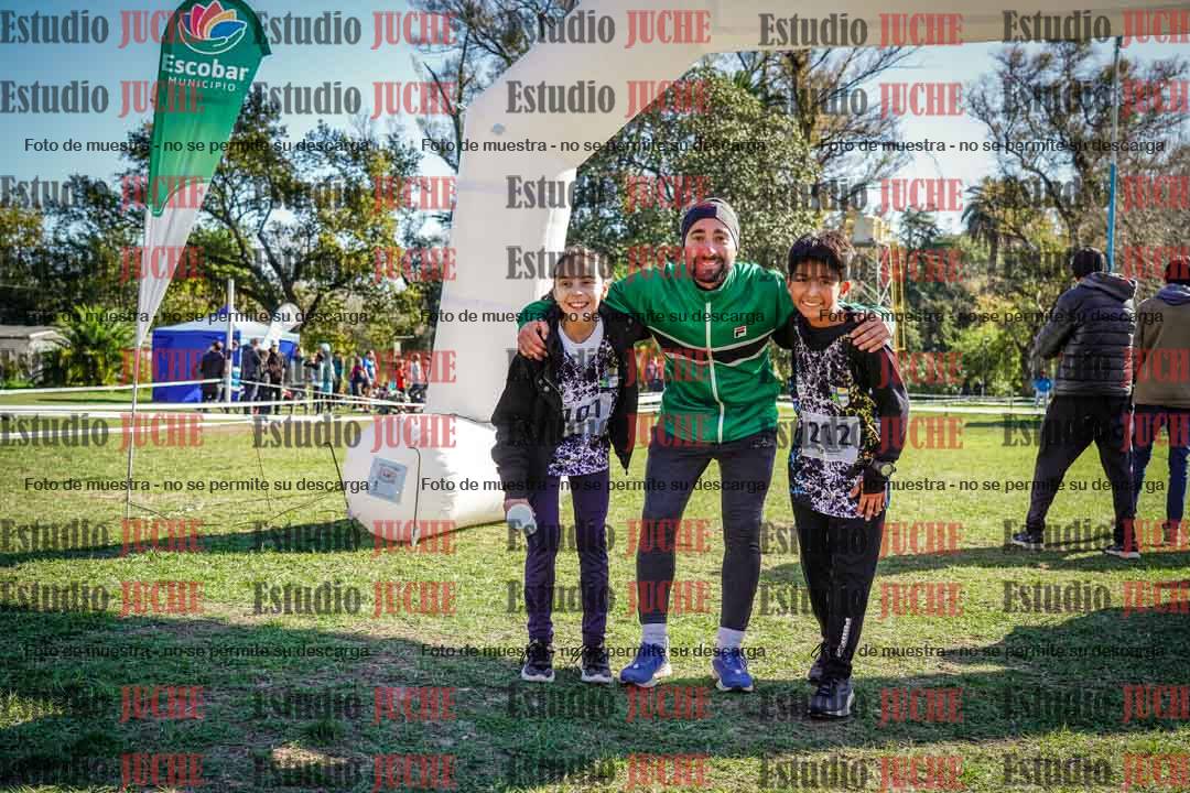Fotos de algunos podios y extras del evento