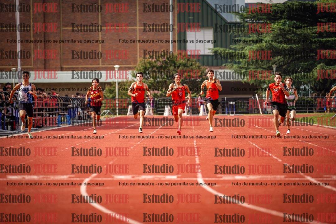 Fotos de los 200 m llanos de varones