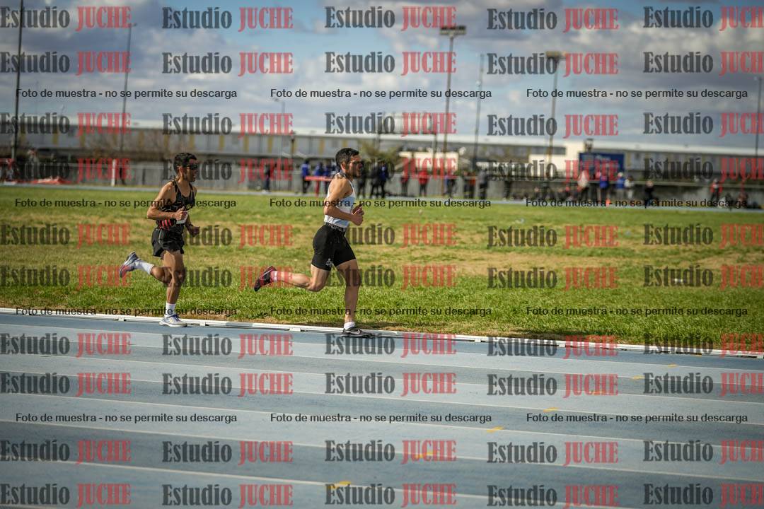 Fotos de los 5000 m llanos de varones