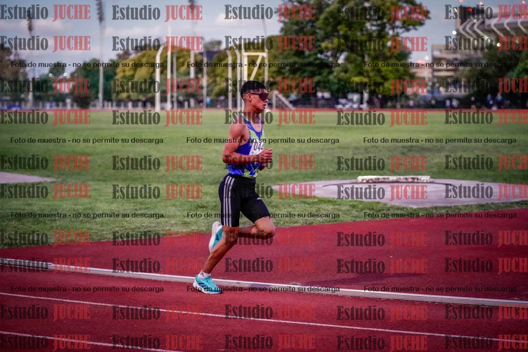Fotos de los 1500 m llanos de varones