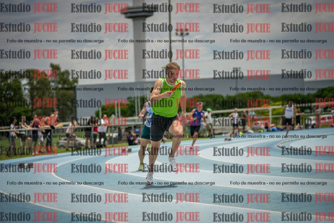 Fotos de las postas 4x200 m llanos de varones