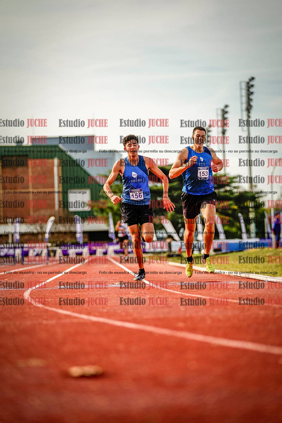 Fotos de los 1500 m llanos de varones - decatlón 10