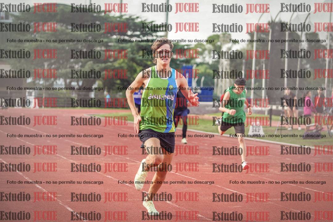Fotos de los 400 m llanos de varones
