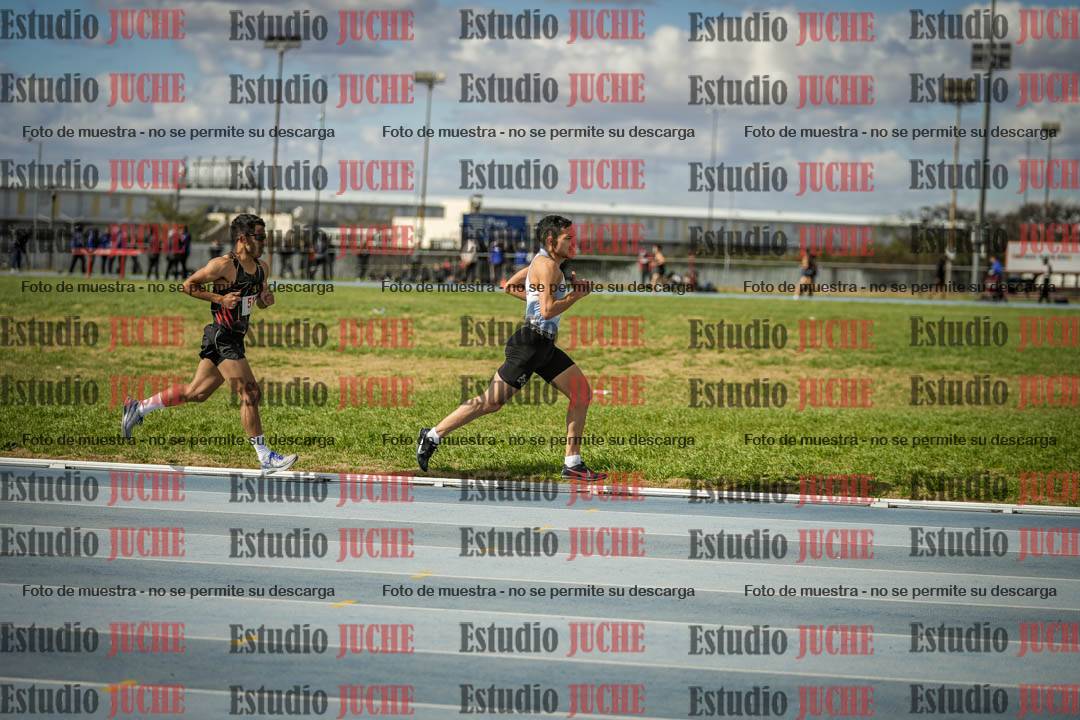 Fotos de los 5000 m llanos de varones