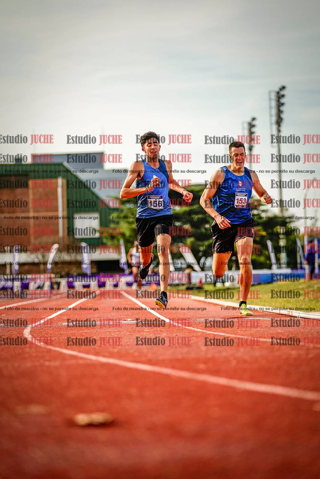 Fotos de los 1500 m llanos de varones - decatlón 10