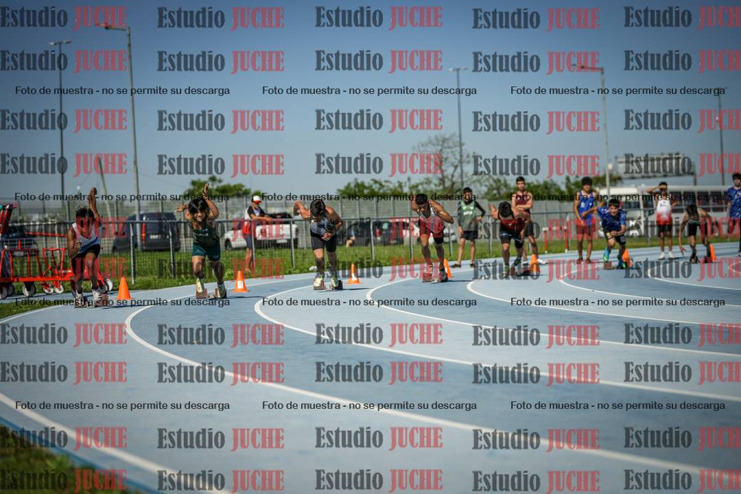 Fotos de los 150 m llanos de varones