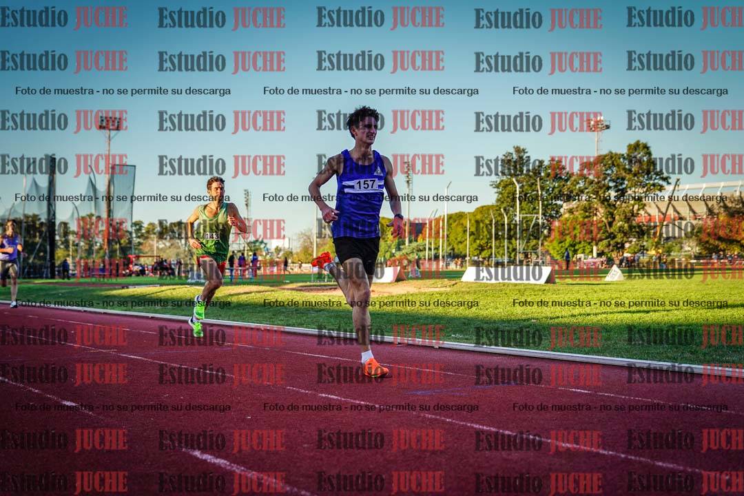 Fotos de los 3000 m llanos de varones