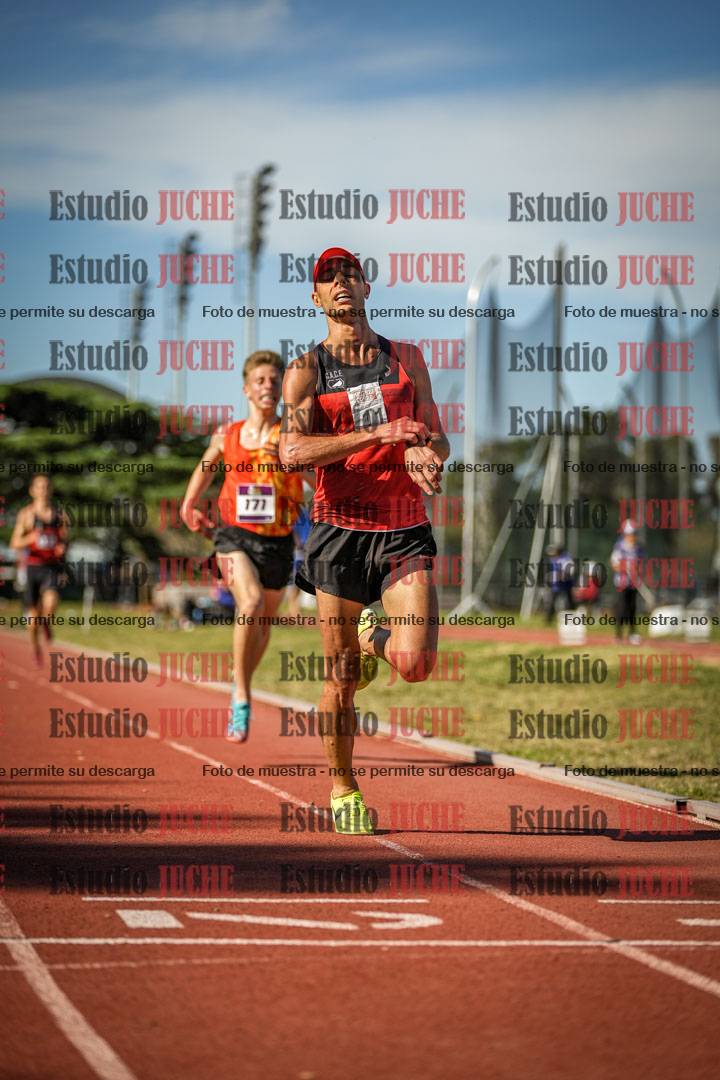 Fotos de los 5000 m llanos de varones
