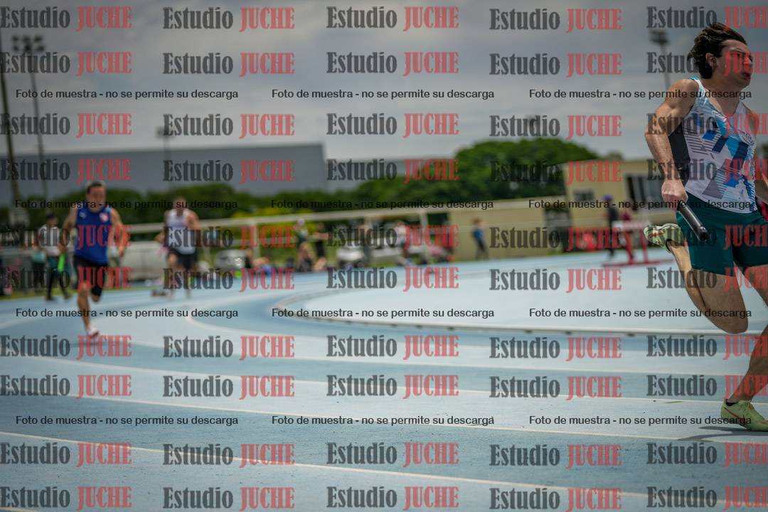 Fotos de las postas 4x200 m llanos de varones