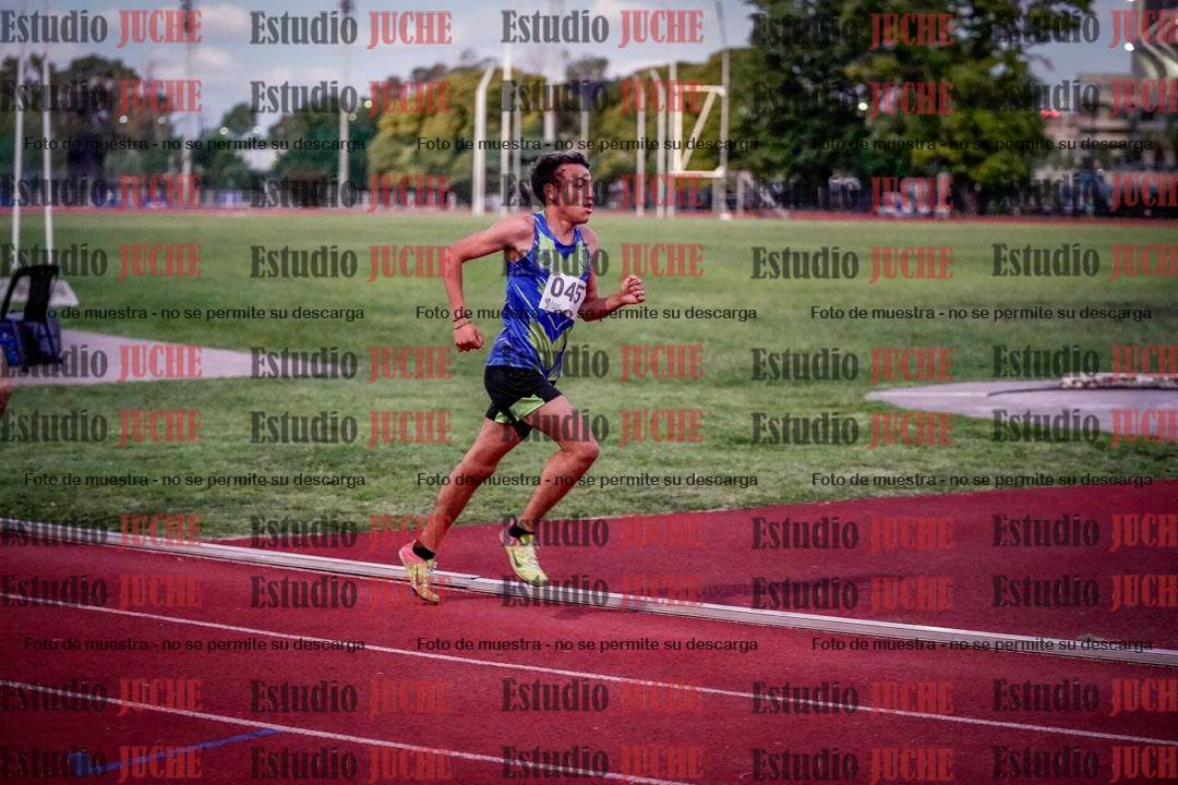 Fotos de los 1500 m llanos de varones