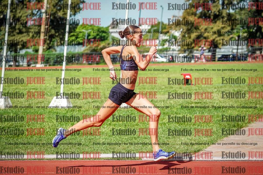 Fotos de los 600 m de mujeres