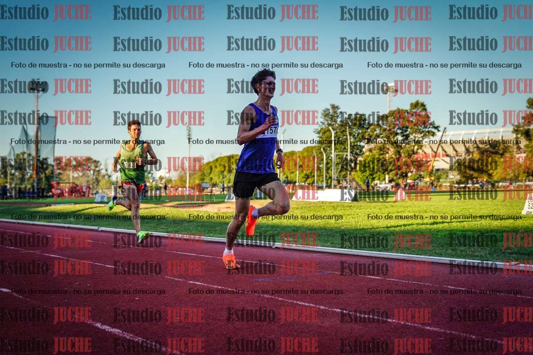Fotos de los 3000 m llanos de varones