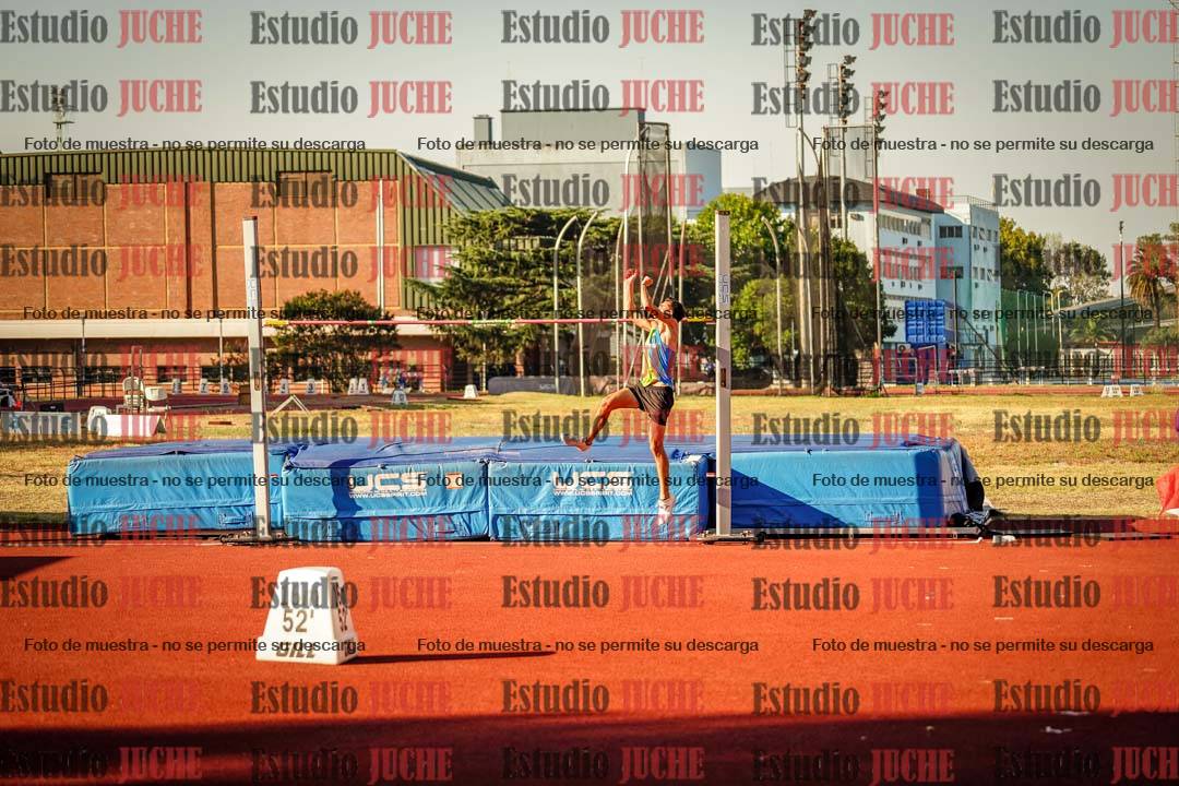 Fotos del salto en alto de varones