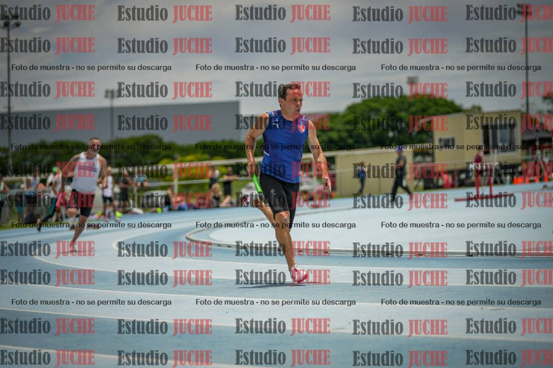Fotos de las postas 4x200 m llanos de varones