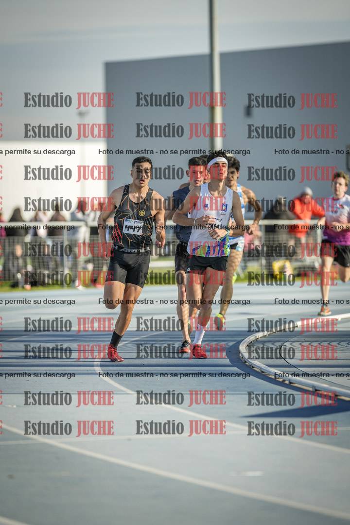 Fotos de los 1500 m llanos de varones