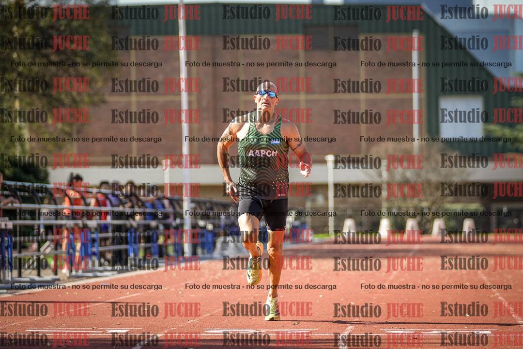 Fotos de los 400 m llanos de varones