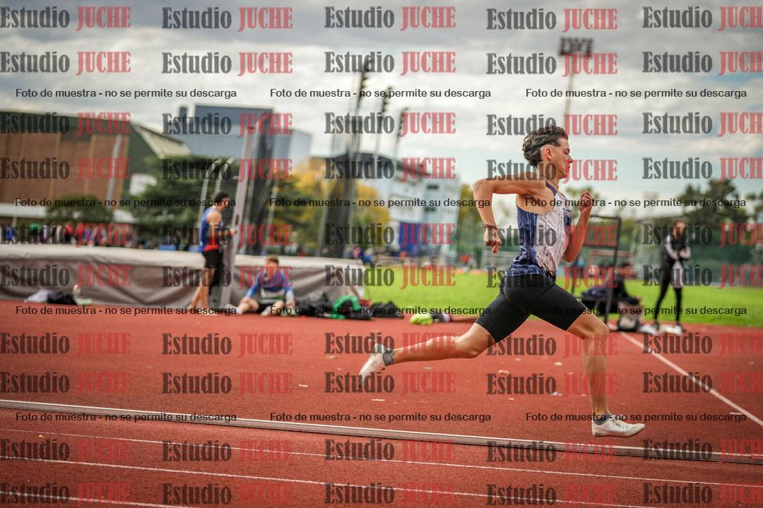 Fotos de los 400 m llanos de varones