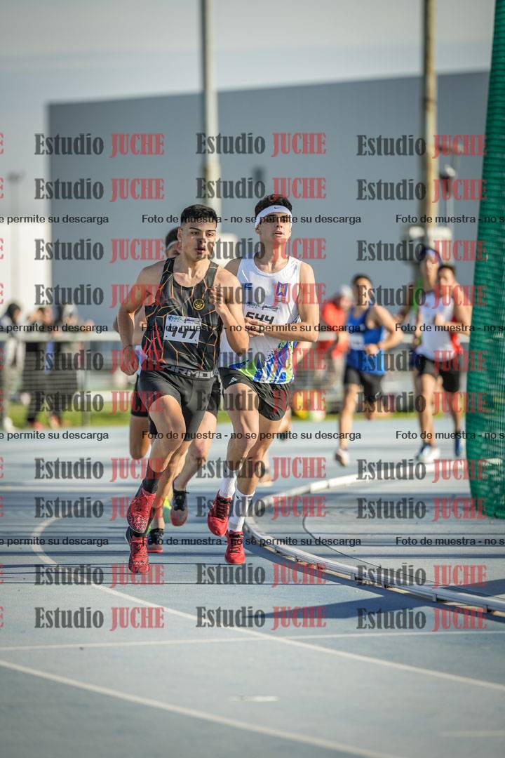 Fotos de los 1500 m llanos de varones