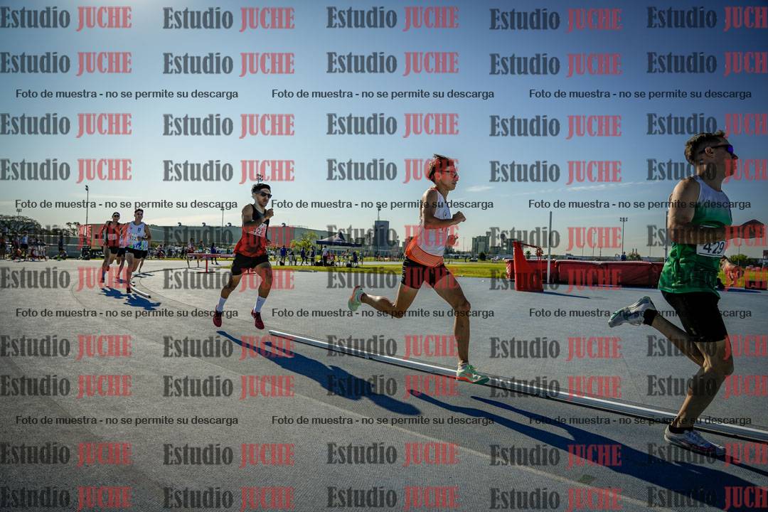 Fotos de los 1500 m llanos de varones