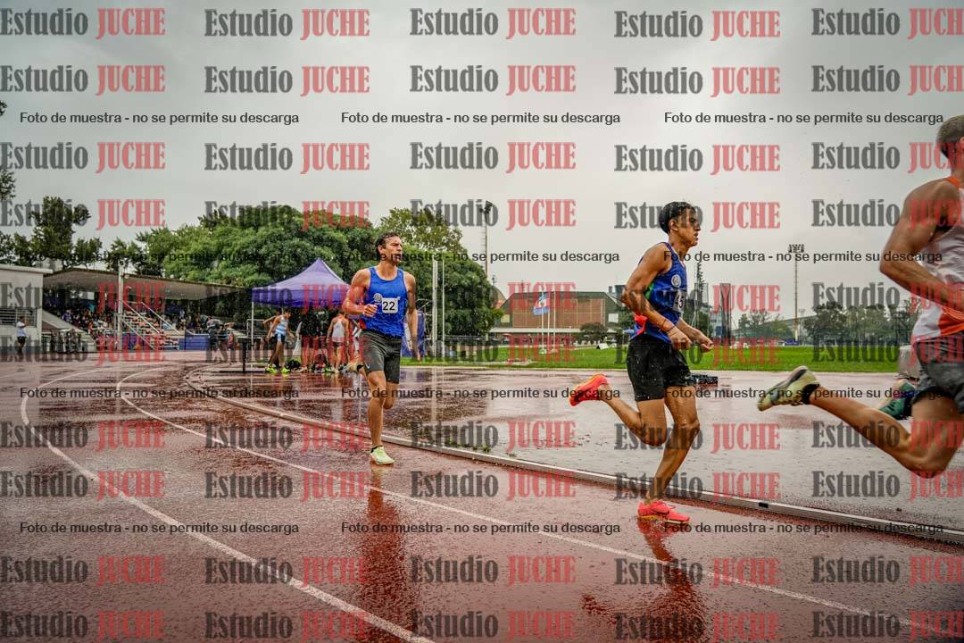 Fotos de los 800 m de varones