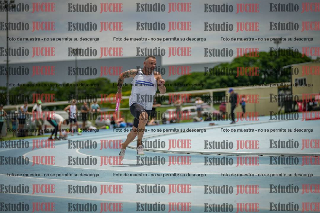 Fotos de las postas 4x200 m llanos de varones