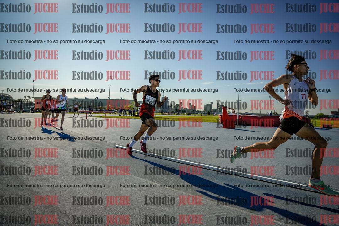 Fotos de los 1500 m llanos de varones