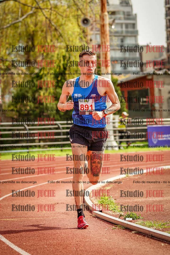 Fotos de los 3000 m llanos de varones