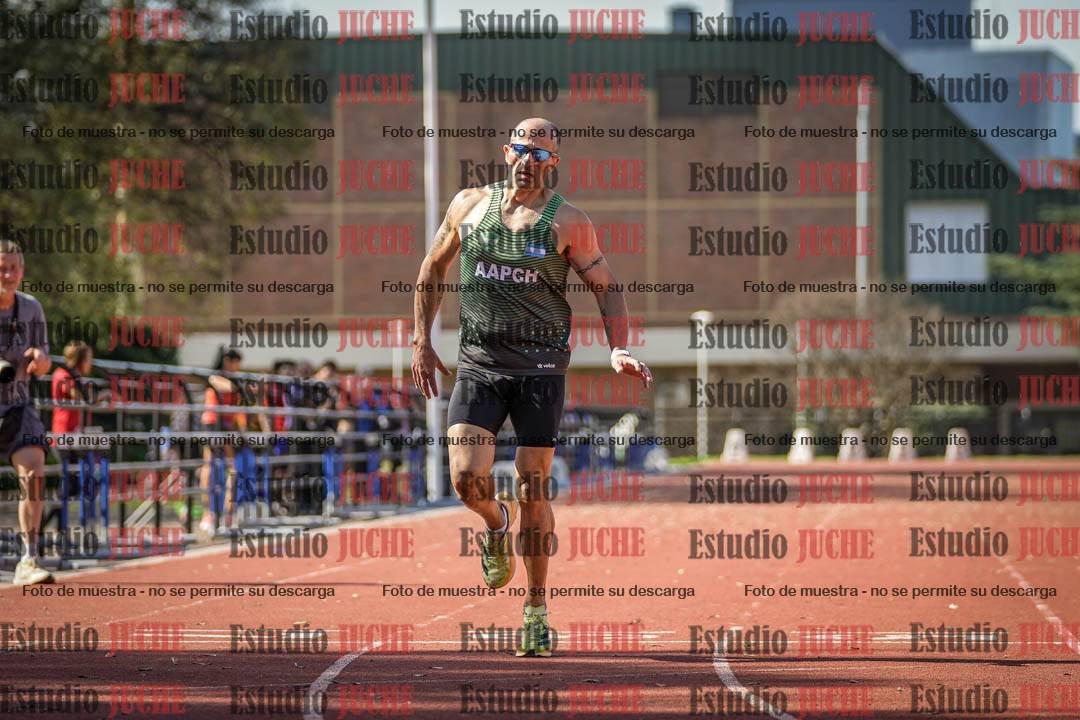 Fotos de los 400 m llanos de varones