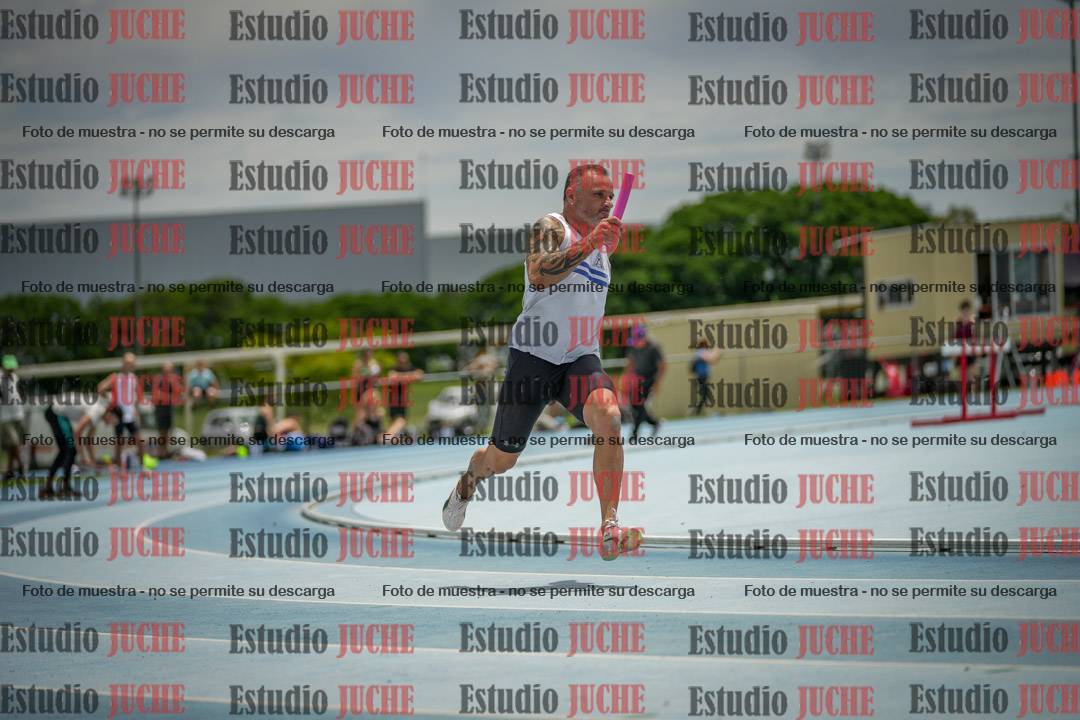 Fotos de las postas 4x200 m llanos de varones