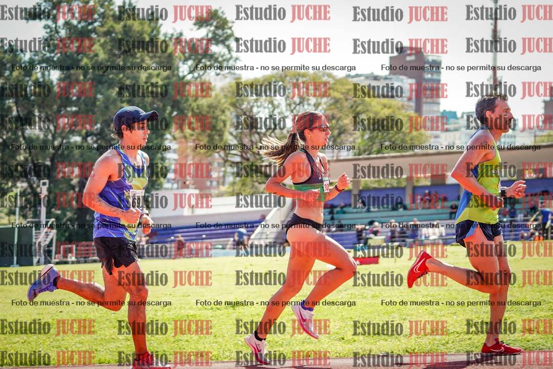 Fotos de los 5000 m llanos de mujeres y varones