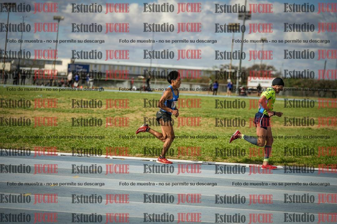 Fotos de los 5000 m llanos de varones